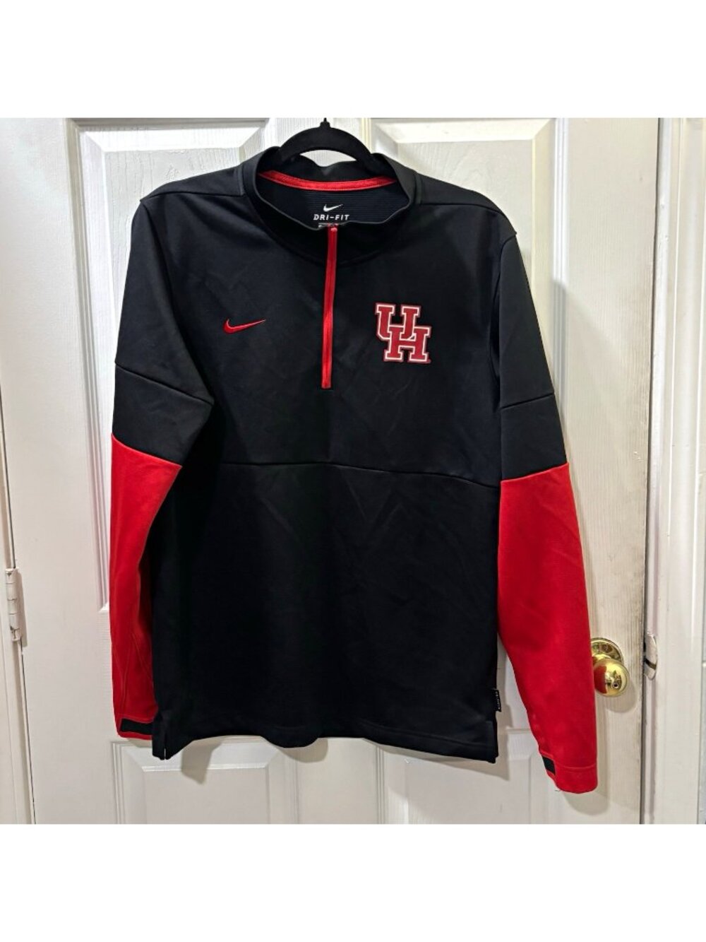 Nike Dri-FIT Houston Cougars 1/4 Zip Pullover Black/Red Men S Mock Neck